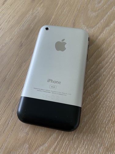Apple iphone generation - apple,